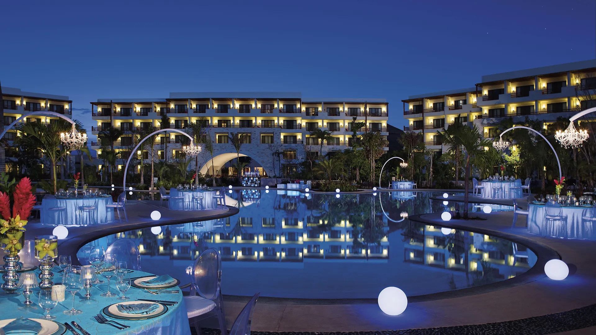 Resort Secrets Akumal Riviera Maya - Adults Only